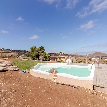 Villa Flatguest Charming House + Pool + Terrace + Views à Santa Maria de Guia de Gran Canaria Extérieur photo