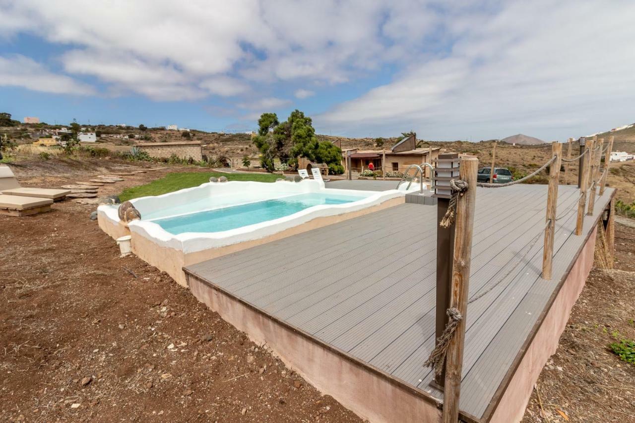 Villa Flatguest Charming House + Pool + Terrace + Views à Santa Maria de Guia de Gran Canaria Extérieur photo