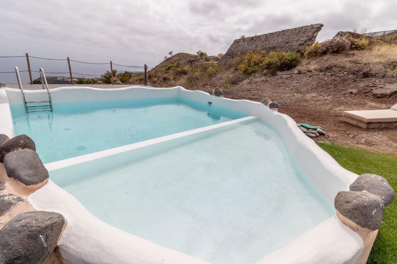 Villa Flatguest Charming House + Pool + Terrace + Views à Santa Maria de Guia de Gran Canaria Extérieur photo