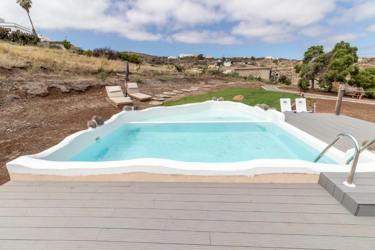 Villa Flatguest Charming House + Pool + Terrace + Views à Santa Maria de Guia de Gran Canaria Extérieur photo